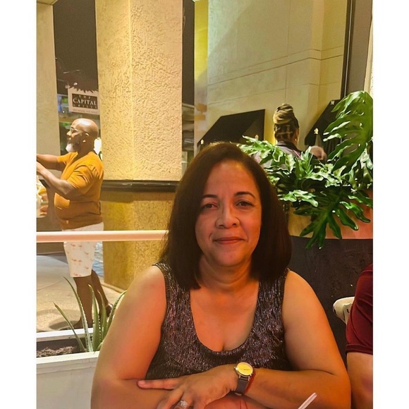 Meet your Posher, Ivon - Picture 1 of 1